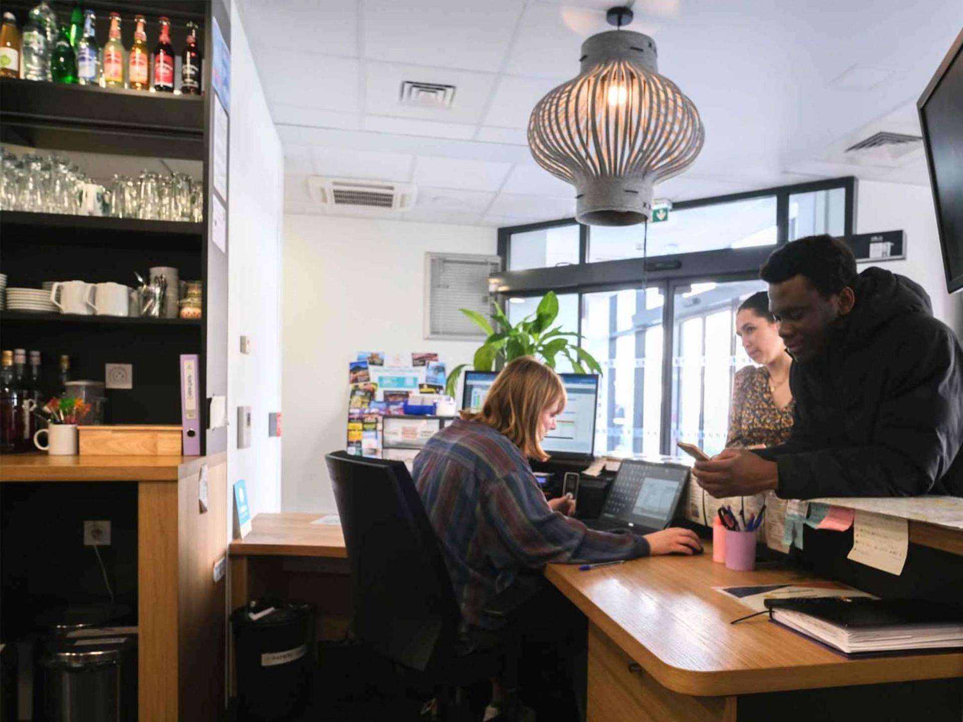 Auberge De Jeunesse Hi Clermont-Ferrand Kültér fotó